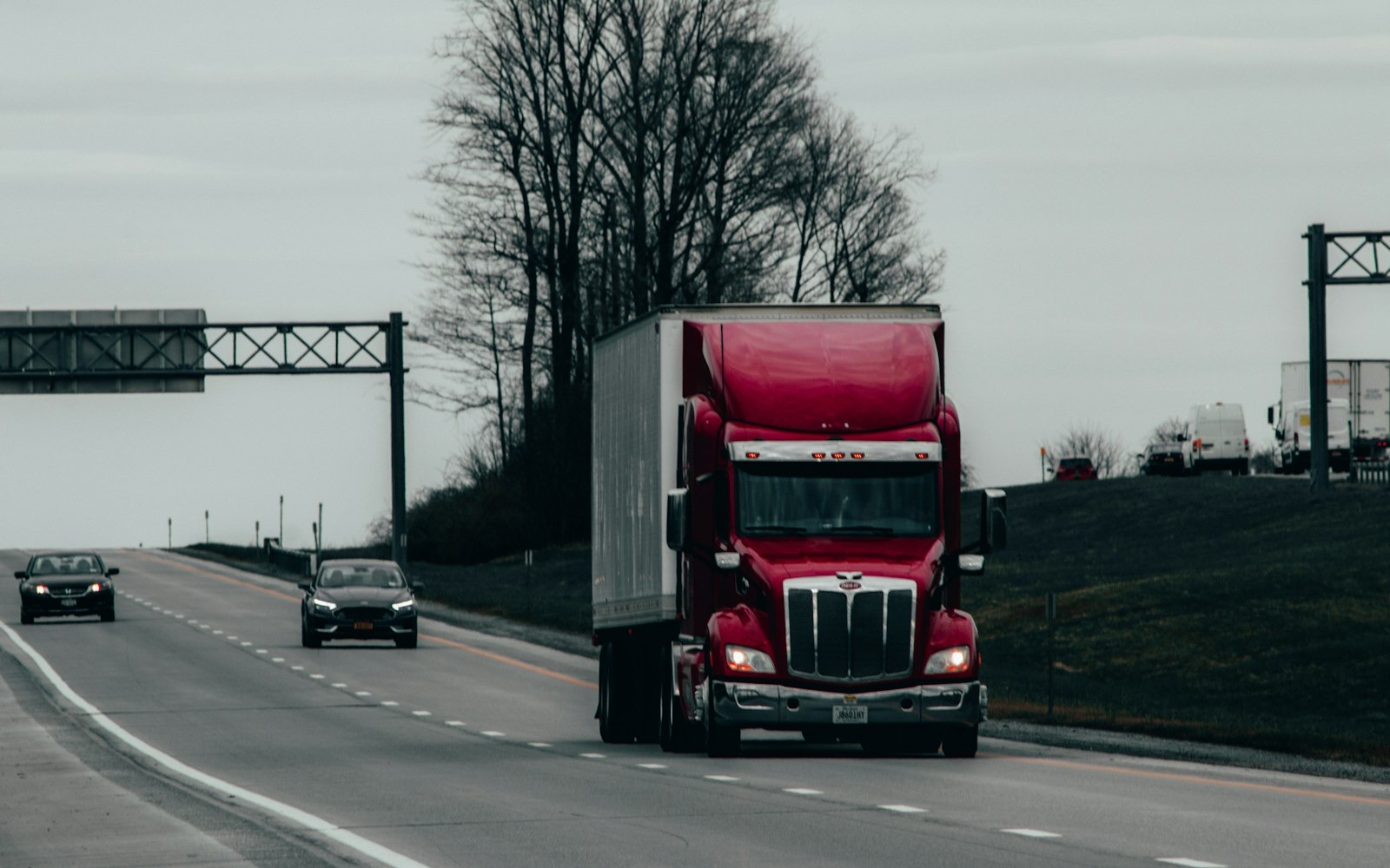 Fleet on route: routing with real windows and capacity